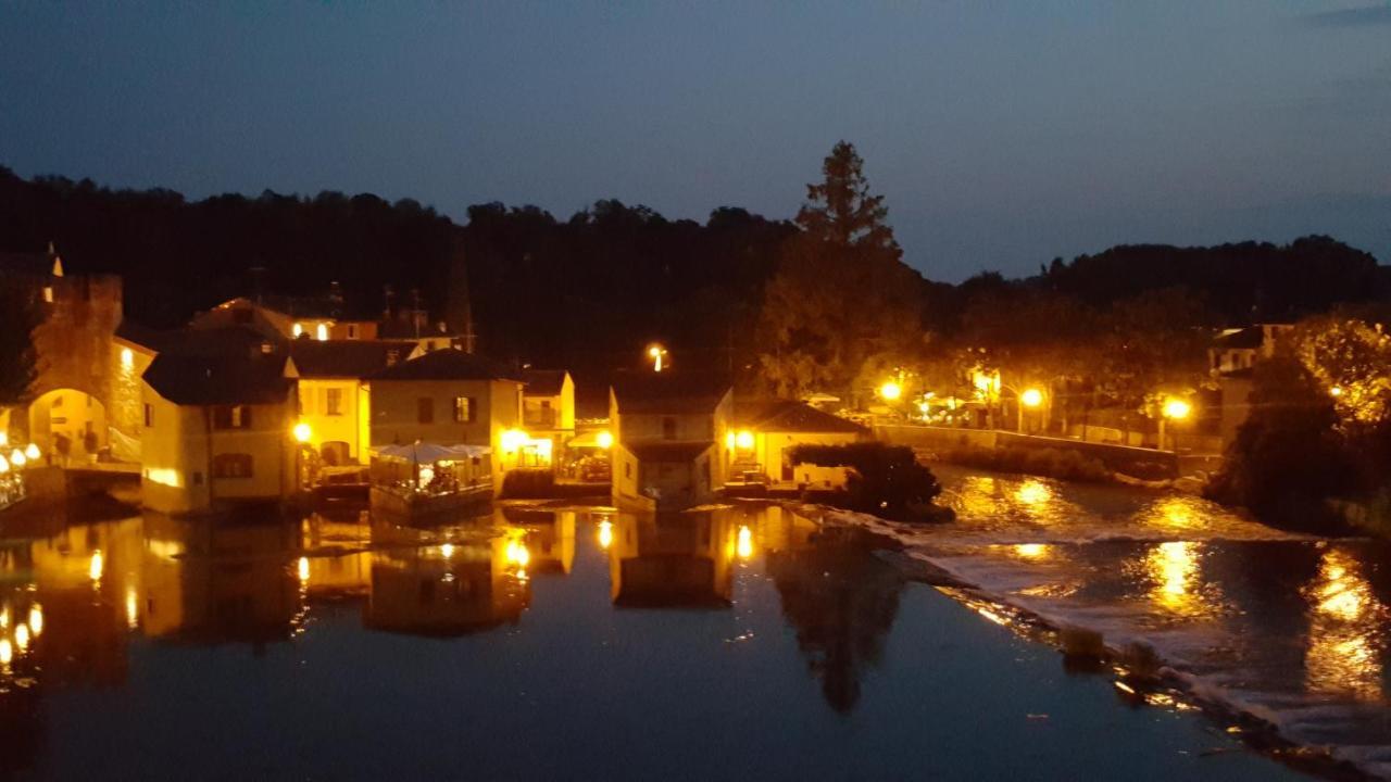 Corte La Guarnigione Valeggio sul Mincio Bagian luar foto